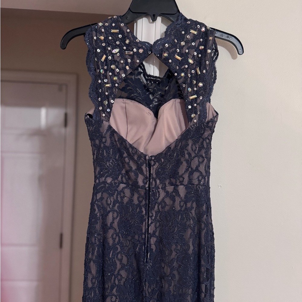 Jodi Kristopher Gown Size 3 - Picture 5 of 7